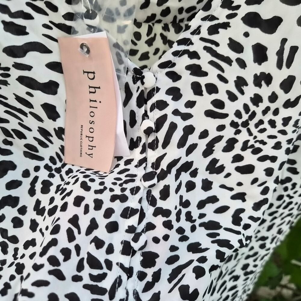 Philisophy Republic NWT Leopard Print V-Neck Blouse - Size XL - Picture 4 of 5